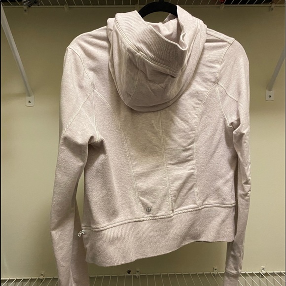 Lululemon cropped zip up hoodie - Picture 3 of 4